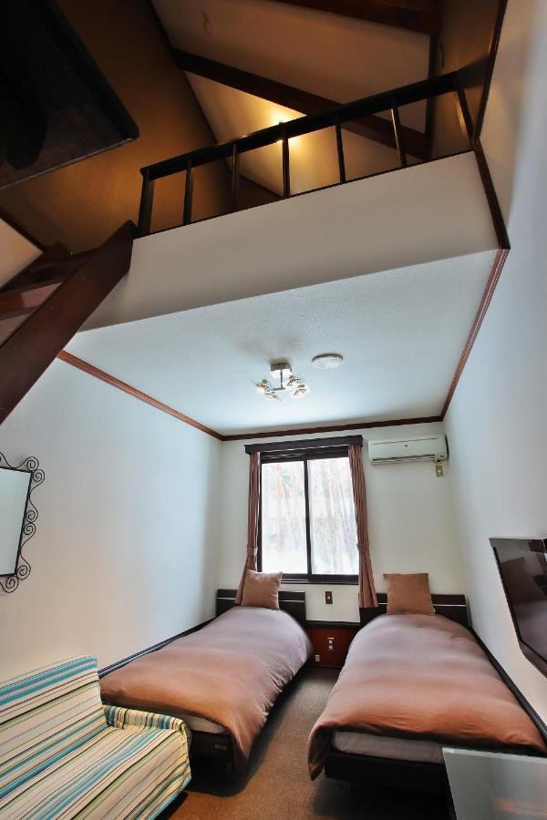 Bed and Breakfast Eternal Flame Hakuba Zewnętrze zdjęcie