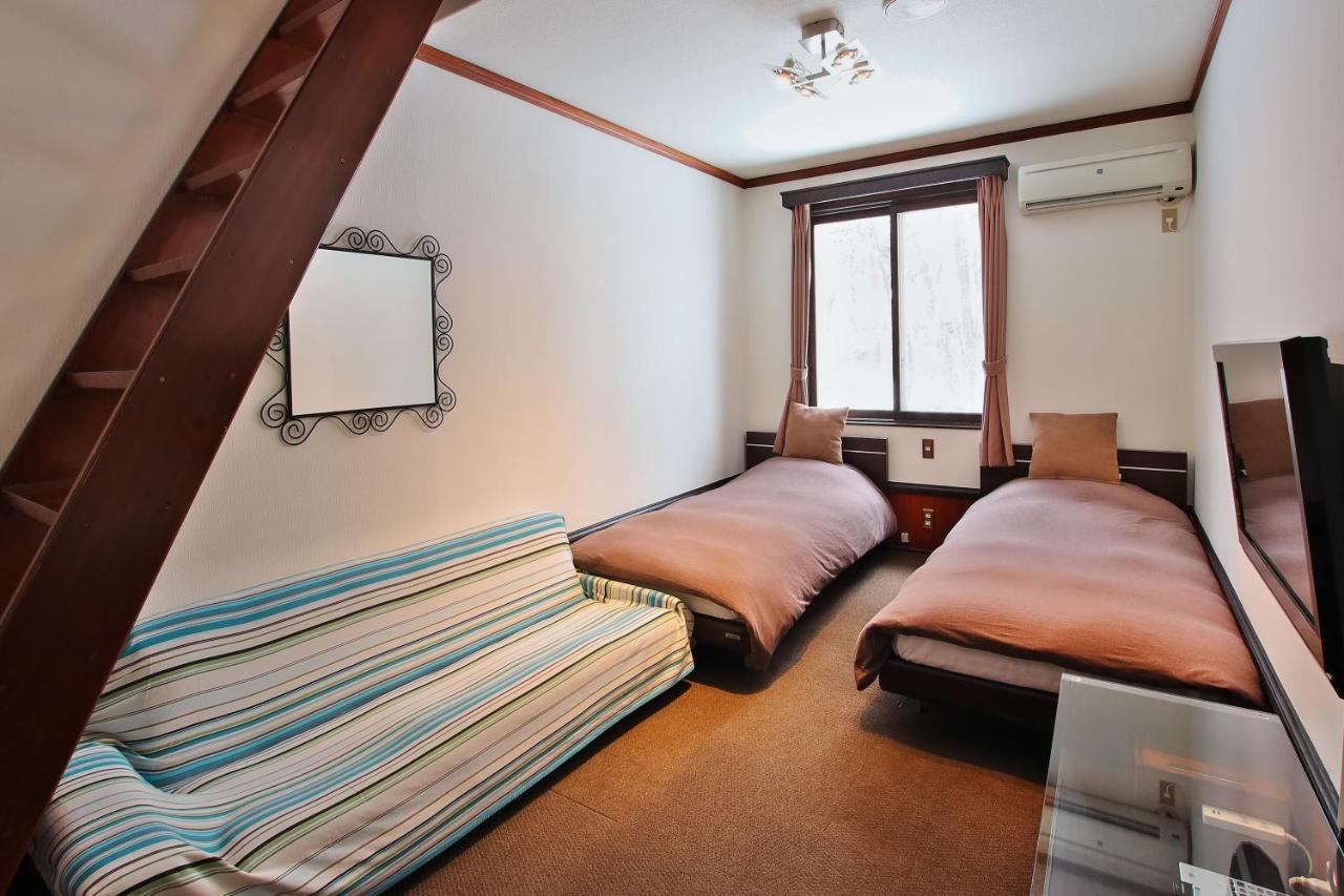 Bed and Breakfast Eternal Flame Hakuba Zewnętrze zdjęcie